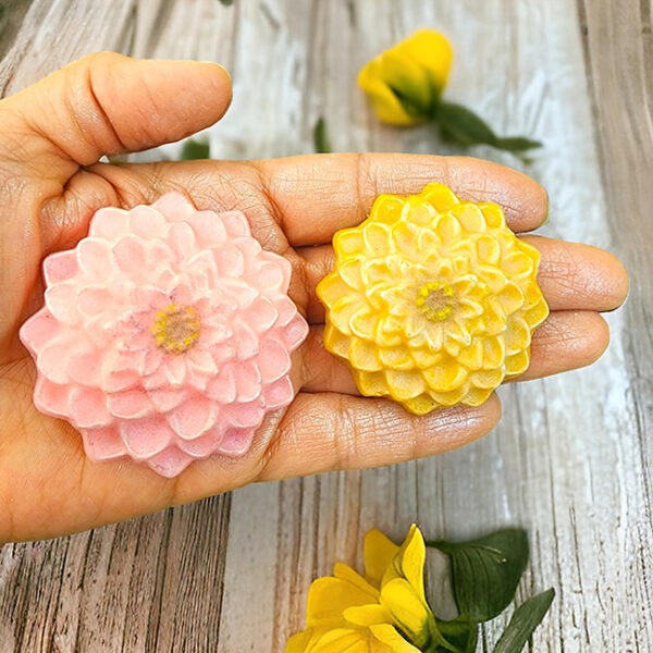 Jabón Flor Dahlia - Image 4